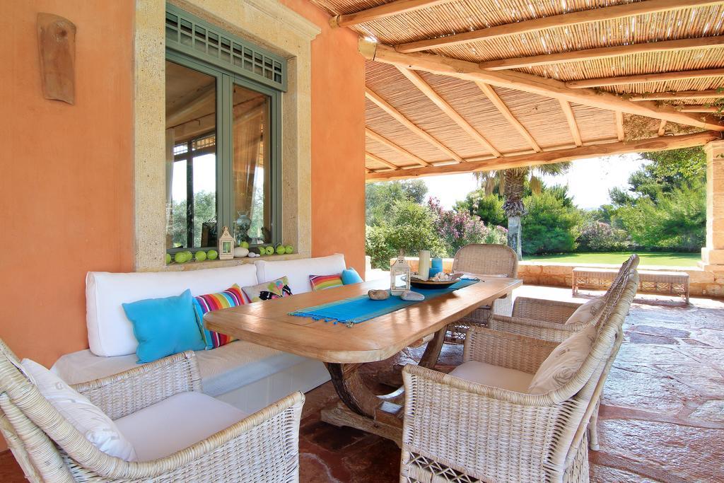 Vouliagmeni Villa Athènes Extérieur photo